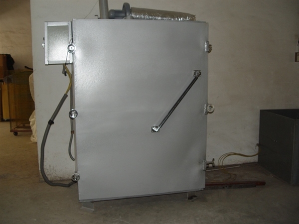 Special oven for flocking products