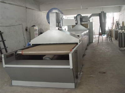 Sheet sponge sanding and sanding line